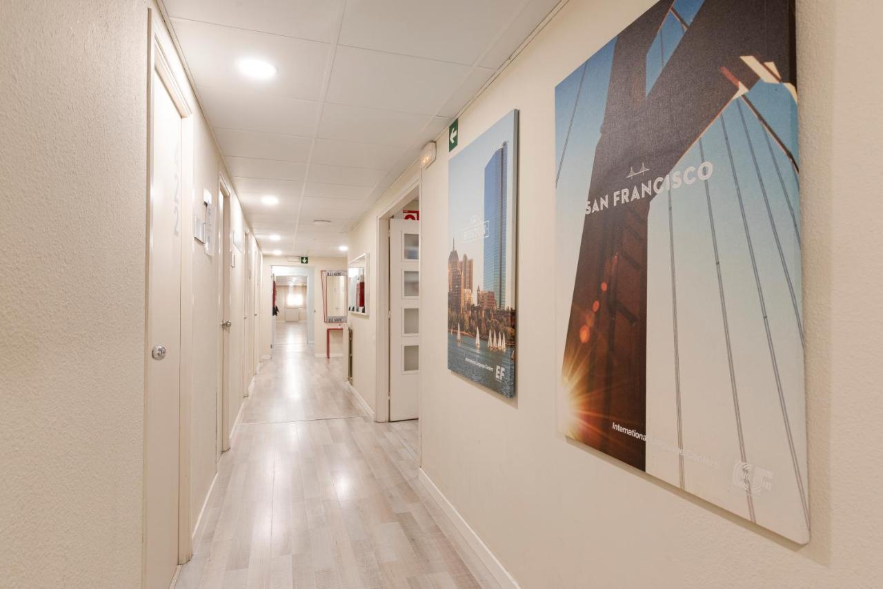 Ar Residencia Estudiantil Barselona Dış mekan fotoğraf